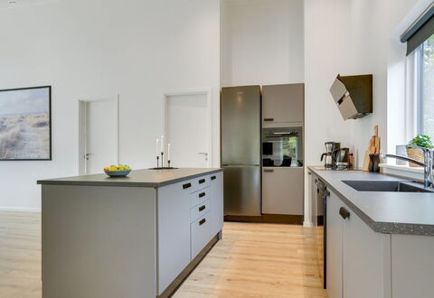 Heidi - 1Km from the Sea: Kitchen, Countertop, Kitchen Appliance, Interior Design, Flooring, Furniture, Cabinetry, Floor, Wood, Major Appliance