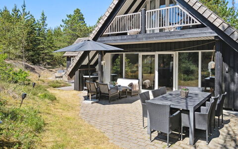 Reijo: Wood, Home, Roof, Cottage, House, Porch, Siding, Estate, Shade, Garden Buildings