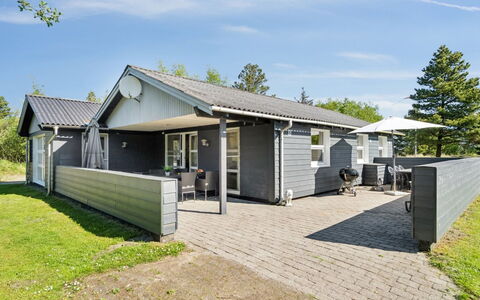 Glenna - 1.8Km from the Sea