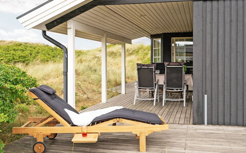 Aise - 75M from the Sea: Roof, Land Lot, Cottage, Home, Rural Area, Shed, Siding, Garden Buildings, Log Cabin, Hut
