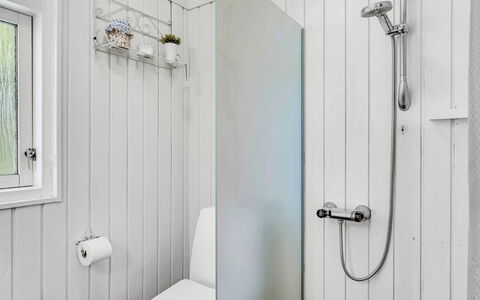 Galathea - 800M from the Sea: Bathroom, Plumbing Fixture, Wall, Flooring, Toilet, Interior Design, Plumbing, Floor, Tap, Toilet Seat