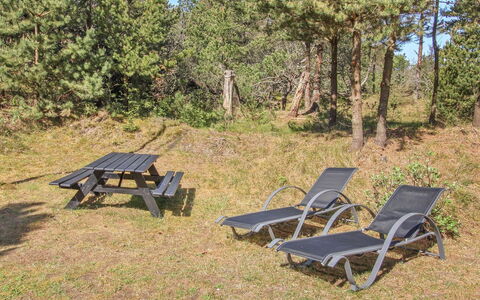 Galathea - 800M from the Sea: Estate, Farm