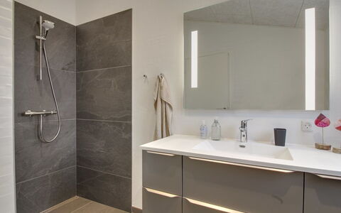 Jirina - 750M from the Sea: Flooring, Plumbing Fixture, Floor, Interior Design, Bathroom Cabinet, Bathroom Sink, Bathroom, Mirror, Sink, Cabinetry