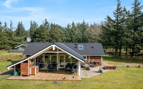Anisette - 1Km from the Sea: House, Roof, Home, Cottage, Estate, Farmhouse, Siding, Garden Buildings, Solar Energy