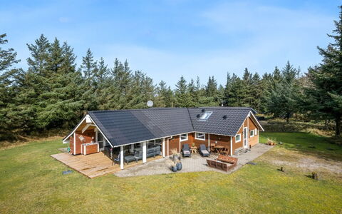 Anisette - 1Km from the Sea: Roof, Land Lot, Cottage, Home, Rural Area, Shed, Siding, Garden Buildings, Log Cabin, Hut
