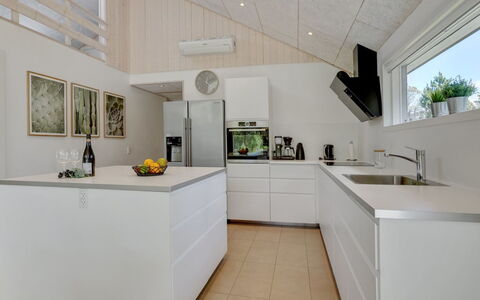 Delan - 1.3Km from the Sea: Kitchen, Flooring, Countertop, Interior Design, Wood, Ceiling, Kitchen Appliance, Floor, Cabinetry, Furniture