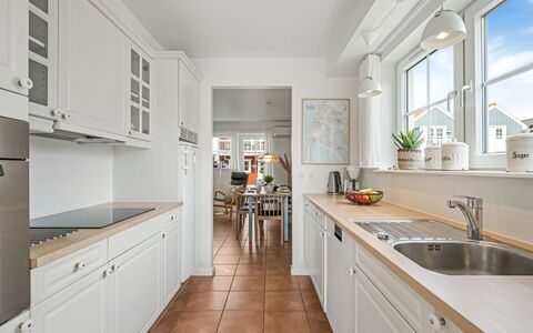 Sote - 1.2Km from the Sea: Grass, House, Roof, Cottage, Home, Shrub, Farmhouse, Land Lot, Rural Area