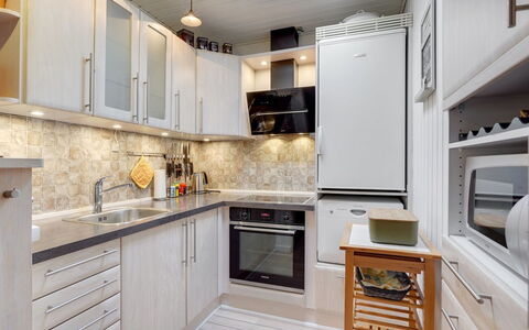 Sighmar - 900M from the Sea: Kitchen Appliance, Kitchen, Countertop, Cabinetry, Major Appliance, Home Appliance, Furniture, Interior Design, Flooring, Wood