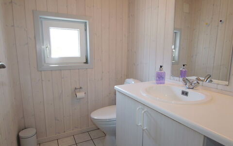 Emmarenze - 400M from the Sea: Wood, Wood Stain, Plank, Hardwood, Cottage, Deck, Siding, Shade, Wood Flooring, Garden Buildings