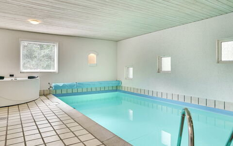 Aurelia - 500M to the Fjord: Interior Design, Furniture, Flooring, Floor, Ceiling, Lighting, Room, Bed, Bedroom, Chair