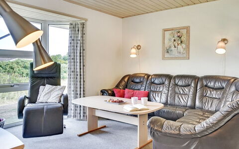 Aurelia - 500M to the Fjord: Furniture, Interior Design, Flooring, Wood, Ceiling, Floor, Lighting, Room, Living Room, Light Fixture