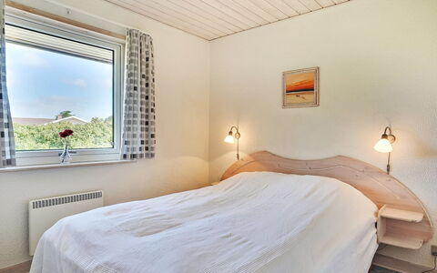 Aurelia - 500M to the Fjord: Bedroom, Bed, Bed Sheet, Bed Frame, Bedding, Home, Ceiling, Linens, Hardwood, Pillow