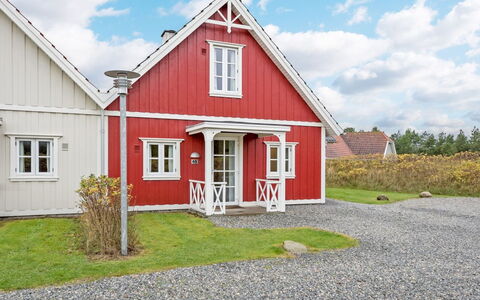 Thoran - from the Sea: Wood, Roof, Architecture, Home, House, Cottage, Siding, Hardwood, Slope, Estate