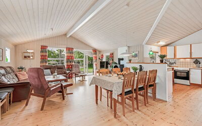 Salla - 1.2Km from the Sea