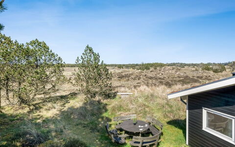 Abiorn - 2.5Km from the Sea: Cottage, Shed, Hut, Farmhouse, Prairie, Shack, Barn, Log Cabin, Garden Buildings