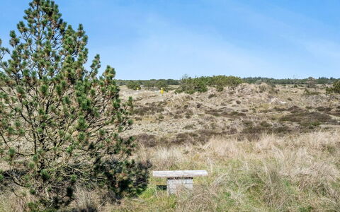 Abiorn - 2.5Km from the Sea: Cottage, Shed, Hut, Farmhouse, Prairie, Shack, Barn, Log Cabin, Garden Buildings