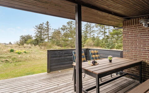 Thorgisl - 1.4Km from the Sea: Wood, Hardwood, Ceiling, Wood Stain, Plank, Porch, Wood Flooring, Deck, Shade, Natural Material