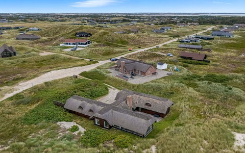 Nicolaus - from the Sea: Grass, House, Roof, Cottage, Home, Shrub, Farmhouse, Land Lot, Rural Area