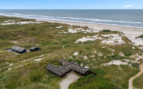 Nicolaus - from the Sea: Grass, House, Roof, Cottage, Home, Shrub, Farmhouse, Land Lot, Rural Area