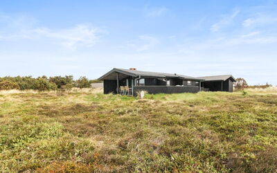 Svenne - 500M from the Sea