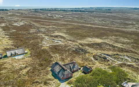 Slava - 250M from the Sea: Roof, Land Lot, Cottage, Home, Rural Area, Shed, Siding, Garden Buildings, Log Cabin, Hut