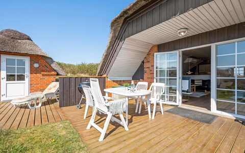 Slava - 250M from the Sea: Roof, Land Lot, Cottage, Home, Rural Area, Shed, Siding, Garden Buildings, Log Cabin, Hut