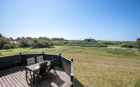 Franciska - 800M from the Sea: Roof, Land Lot, Cottage, Home, Rural Area, Shed, Siding, Garden Buildings, Log Cabin, Hut