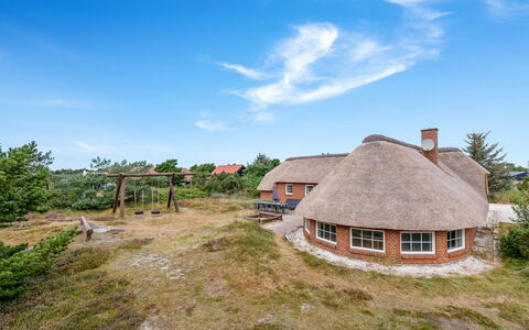 Seppo - 900M from the Sea: Roof, Land Lot, Cottage, Home, Rural Area, Shed, Siding, Garden Buildings, Log Cabin, Hut