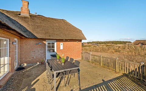 Hærulf - 300M from the Sea: Cottage, Shed, Hut, Farmhouse, Prairie, Shack, Barn, Log Cabin, Garden Buildings