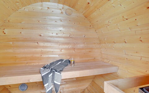 Rolfkarl - 500M from the Sea: Cottage, Shed, Hut, Farmhouse, Prairie, Shack, Barn, Log Cabin, Garden Buildings