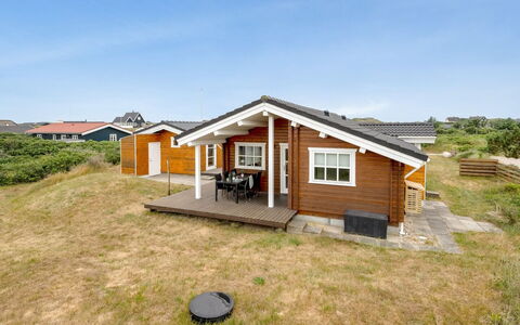 Herfrid - 600M from the Sea: Grass, House, Roof, Home, Cottage, Shrub, Land Lot, Rural Area, Farmhouse, Groundcover