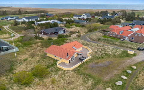 Skev - 200M to the Fjord: Cottage, Shed, Hut, Farmhouse, Prairie, Shack, Barn, Log Cabin, Garden Buildings