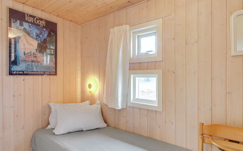 Elmeri - from the Sea: Wood, Flooring, Floor, Wood Flooring, Interior Design, Ceiling, Hardwood, Wood Stain, Plank, Room