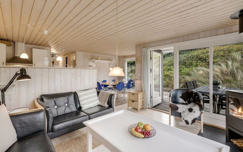 Elmeri - from the Sea: Wood, Furniture, Interior Design, Ceiling, Flooring, Floor, Couch, Living Room, Home, Door