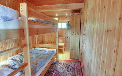 Soeren - from the Sea: Wood, Ceiling, Floor, Interior Design, Flooring, Wood Stain, Room, Bedroom, Hardwood, Bed