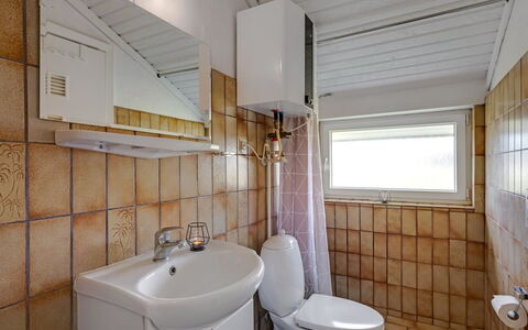 Jænis - from the Sea: Plumbing Fixture, Wood, Flooring, Floor, Bathroom Sink, Interior Design, Sink, Bathroom, Ceiling, Plumbing