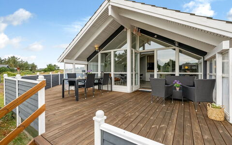 Cyrill - 250M to the Fjord: Roof, Land Lot, Cottage, Home, Rural Area, Shed, Siding, Garden Buildings, Log Cabin, Hut
