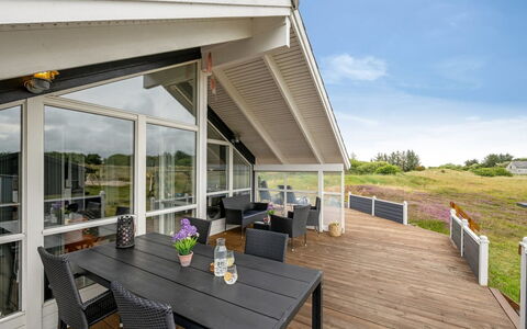 Cyrill - 250M to the Fjord: Roof, Land Lot, Cottage, Home, Rural Area, Shed, Siding, Garden Buildings, Log Cabin, Hut