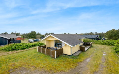 Gertine - 650M to the Fjord: Estate, Farm