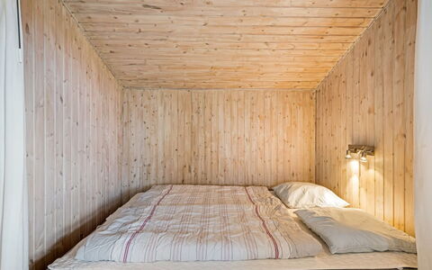 Gertine - 650M to the Fjord: Estate, Farm