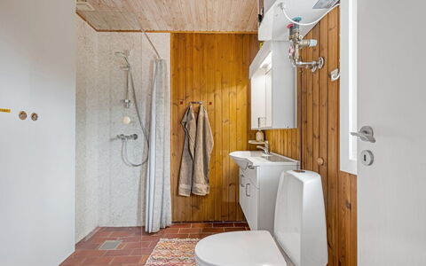 Gertine - 650M to the Fjord: Estate, Farm