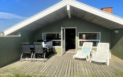 Juha - from the Sea: Wood, Roof, Home, House, Architecture, Siding, Land Lot, Cottage, Shed, Garden Buildings