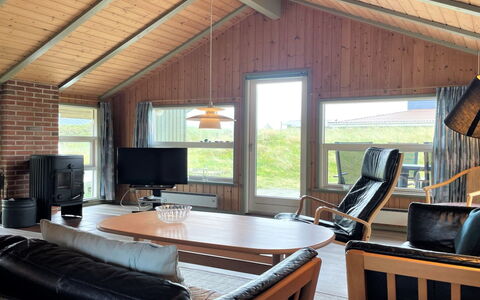 Juha - from the Sea: Wood, Roof, Home, House, Architecture, Siding, Land Lot, Cottage, Shed, Garden Buildings