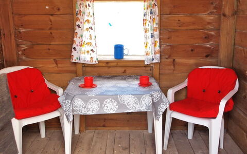 Esir - 800M from the Sea: Cottage, Shed, Hut, Farmhouse, Prairie, Shack, Barn, Log Cabin, Garden Buildings