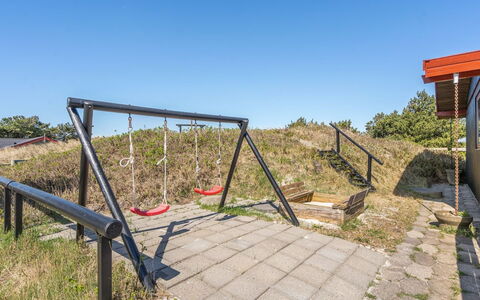 Eljene - 750M from the Sea: House, Roof, Home, Cottage, Shed, Garden Buildings, Siding, Yard, Log Cabin, Hut
