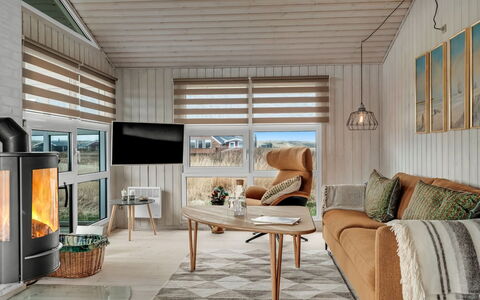 Galmand - 300M from the Sea: Home, Roof, House, Cottage, Estate, Door, Porch, Siding, Farmhouse, Shade