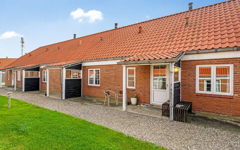 Smeralda - 200M from the Sea: House, Roof, Home, Cottage, Shed, Garden Buildings, Siding, Yard, Log Cabin, Hut