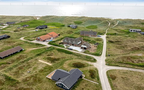 Filip - 100M from the Sea: Cottage, Shed, Hut, Farmhouse, Prairie, Shack, Barn, Log Cabin, Garden Buildings