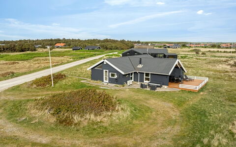 Filip - 100M from the Sea: Grass, House, Roof, Cottage, Home, Shrub, Farmhouse, Land Lot, Rural Area