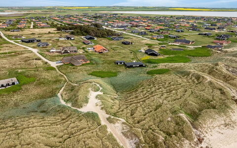 Filip - 100M from the Sea: Grass, House, Roof, Cottage, Home, Shrub, Farmhouse, Land Lot, Rural Area